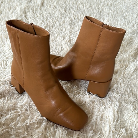 Vince Kaye leather ankle boots NEW